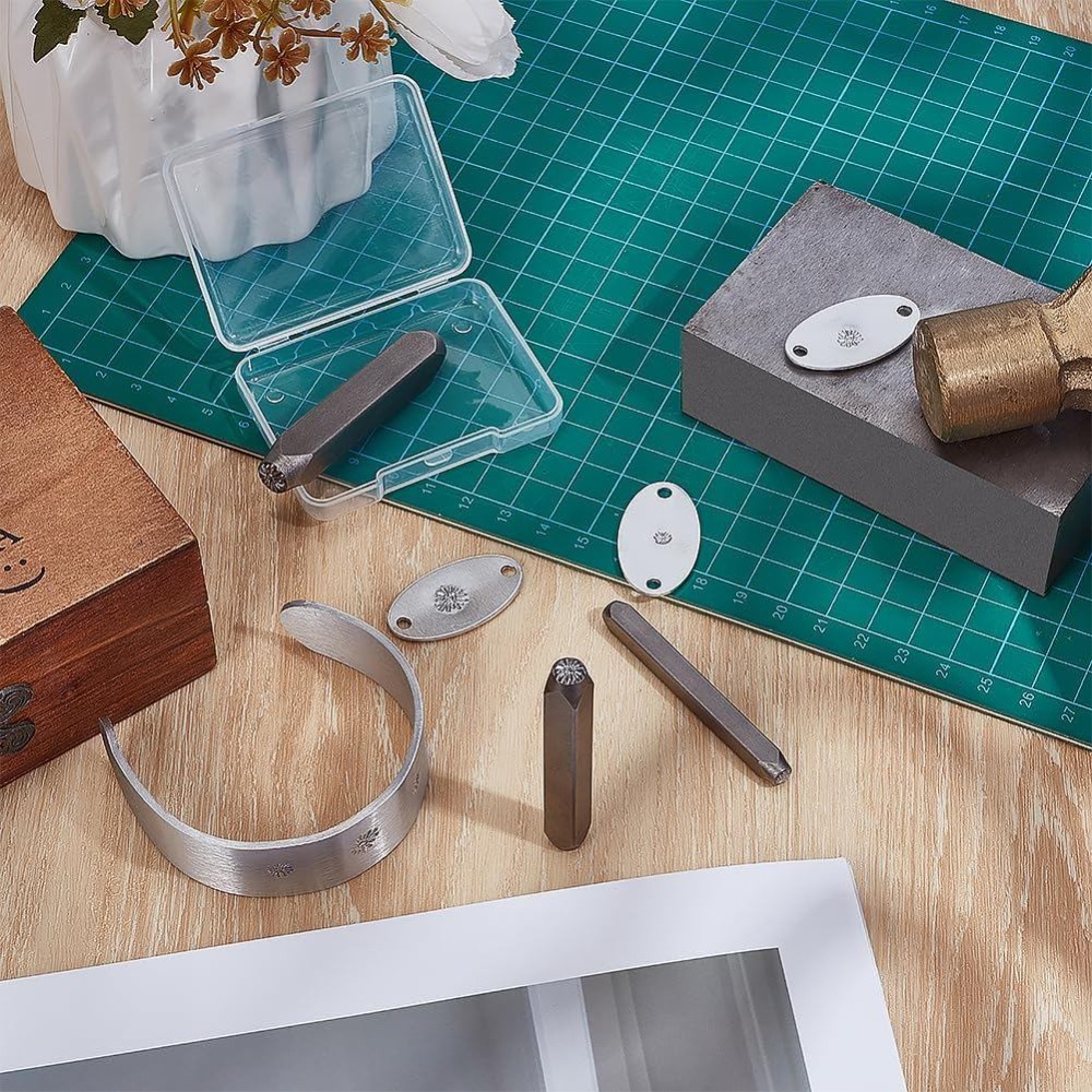 3Pcs Metal Punch Stamp Heart M - Leatherwork Jewelry review and price